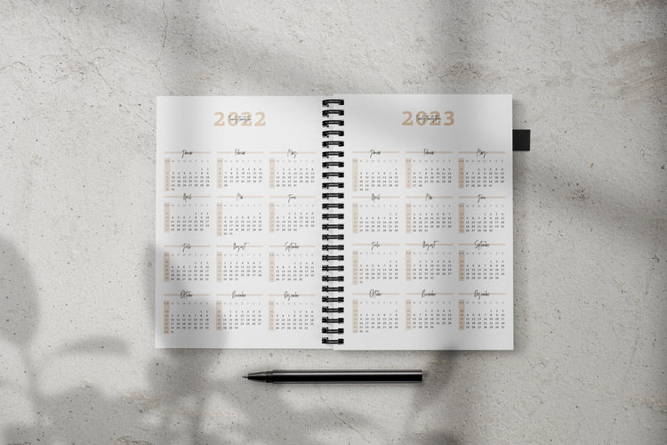 NEU RINGBUCH KALENDER 2022 | A5 mit Sternzeichen