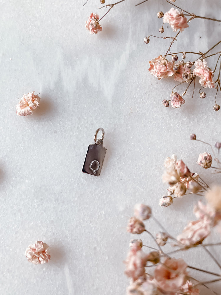 Q | Buchstaben Anhänger | SILBER