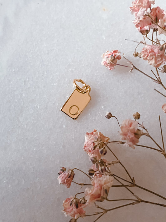 O | Buchstaben Anhänger | GOLD